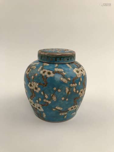 Chinese Blue Flower Jar