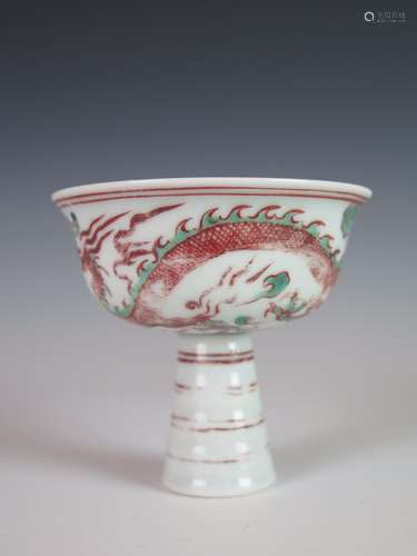 A RED AND GREEN GLAZED STEM BOWL