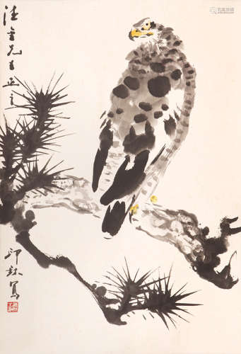 萧朗（1917-2010） 鹰 设色纸本 立轴