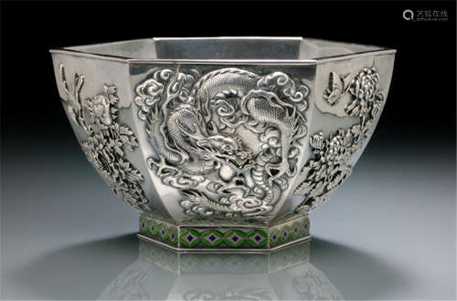 A SILVER AND EMAIL BOWL DECORATED WITH DRAGONS
