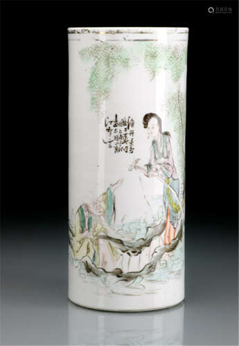 A PORCELAIN BRUSHPOT WITH A FIGURE PAINTING