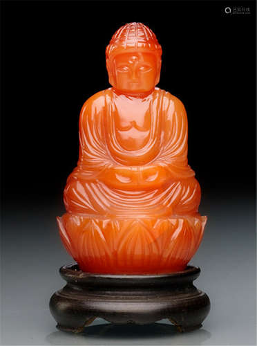 A SMALL CARNELIAN FIGURE OF SEATED BUDDHA AMIDA, Japan, Meiji period - Property from an old Austrian private collection, collected by the father of the present owner in the 1950s - Good condition