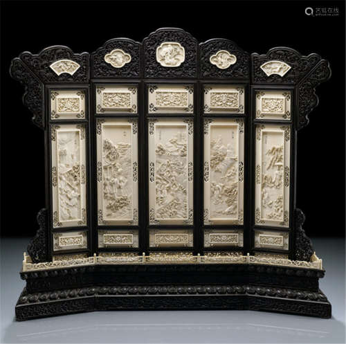 A FINE HARDWOOD FIVE-PANEL SCREEN WITH INLAID IVORY CARVINGS ON HARDWOOD STAND