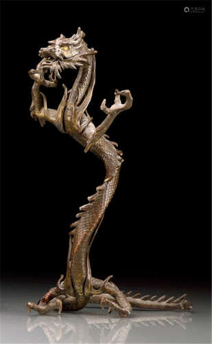 A BRONZE MODEL OF A DRAGON, Japan, 19th Ct. - Property from a German private collection, since 1975 in the posession of the current owner's family - Partly slightly chipped, one leg restored