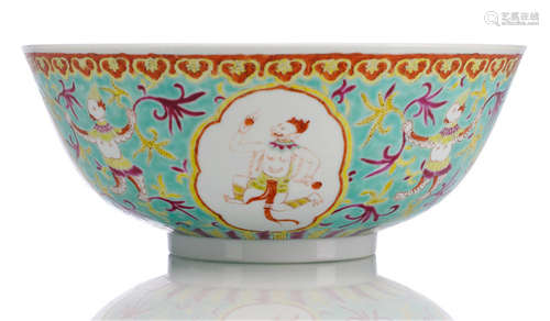 A POLYCHROME DECORATED PORCELAIN BOWL FOR THE SOUTHEAST-ASIAN MARKET