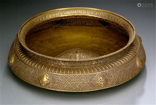 A BRASS EMBOSSED BOWL, Tibet, 19th/20th ct