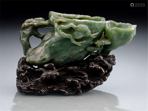 A JADE BRUSH WASHER IN THE SHAPE OF A PINE BRANCH, China, 18th/19th ct