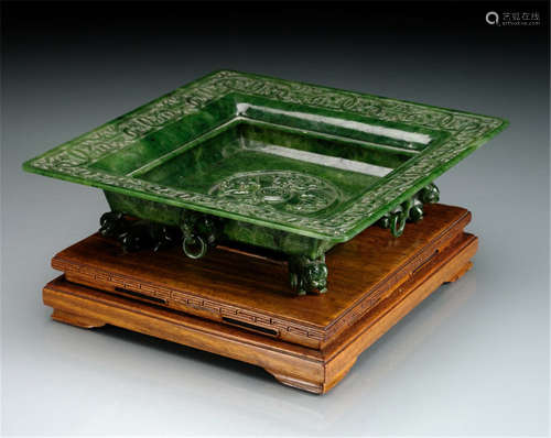 A SQUARE SPINACH-GREEN JADE BOWL