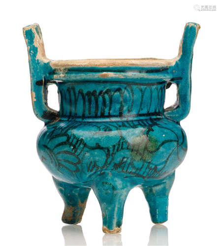 A SMALL TURQUOISE AND BLACK PAINTED CIZHOU CENSER IN THE SHAPE OF DING
