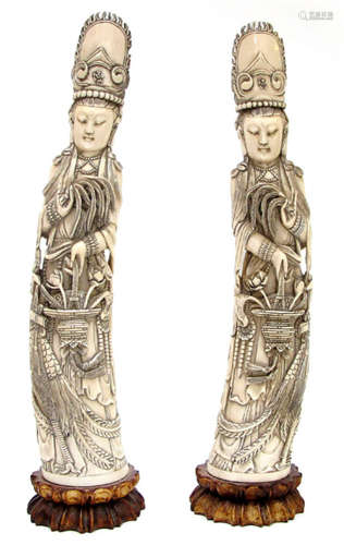TWO IVORY CARVINGS OF MAGU, China, late Qing dynasty - Partly slightly chipped