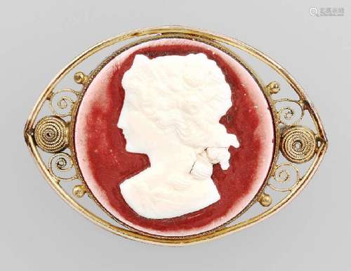 Brooch with cameo, german um 1870