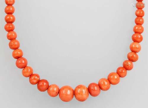 Necklace with coral, Italy approx. 1890-1910s