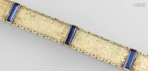 14 kt gold bracelet with synth. sapphires