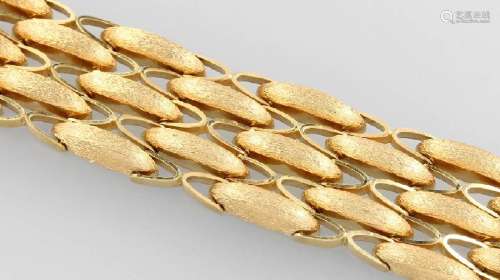 Wide 18 kt gold bracelet