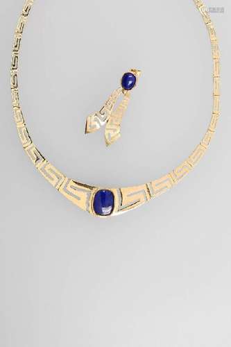 14 kt gold set of jewelry with lapis lazuli