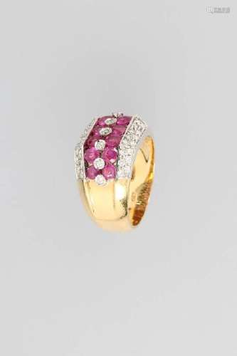 18 kt gold ring with rubies and brilliants