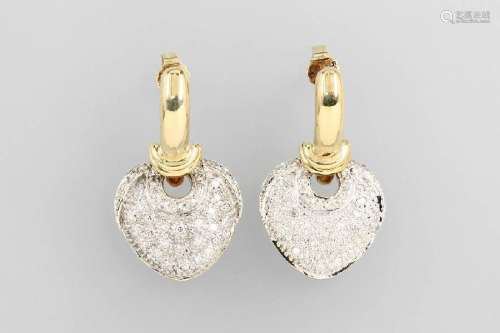 Pair of 14 kt gold earrings 'hearts' with diamonds