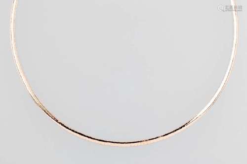 14 kt gold omega-circlet