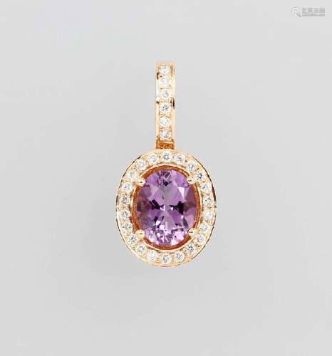 18 kt gold pendant with amethyst and brilliants