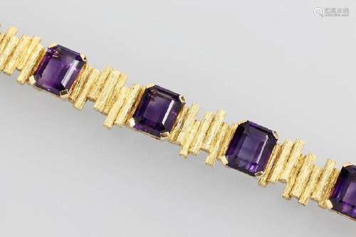 18 kt gold RENE KERN bracelet with amethysts