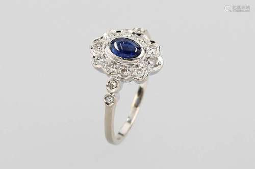 18 kt gold ring with sapphire and brilliants