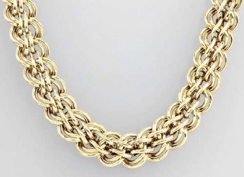 14 kt gold necklace