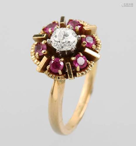 18 kt gold ring with diamond and rubies