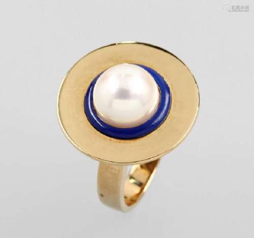 Ring with cultured pearl and enamel, YG 750/000