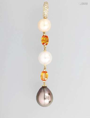 18 kt Gold Clippendant with cultured pearls, sapphires