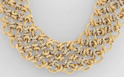 Complicated 18 kt gold designernecklace