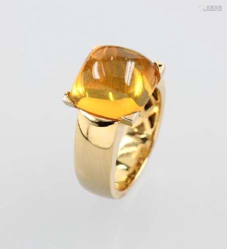 18 kt gold ring with fire opal