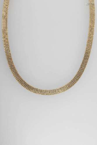 14 kt gold necklace