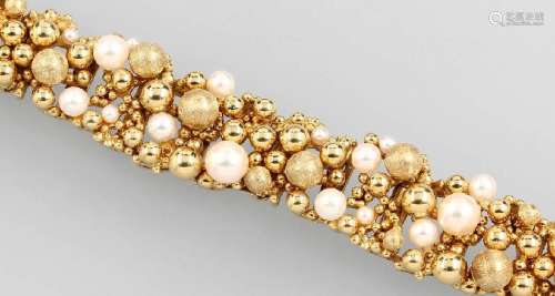 Unusual 18 kt gold bracelet with cultured pearls