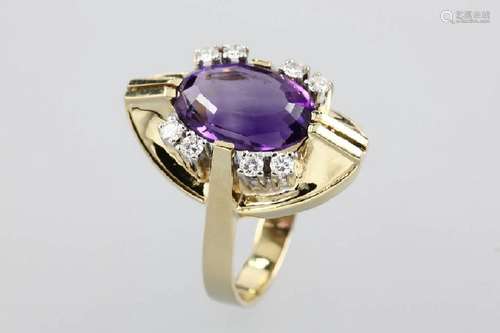 14 kt gold ring with amethyst and brilliants