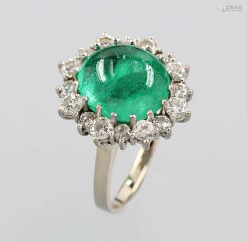 18 kt Gold Ring with emerald and diamonds