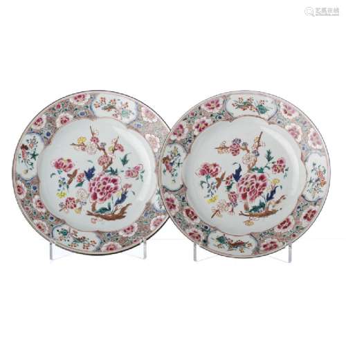 Pair of Chinese peony porcelain plates, Yongzheng