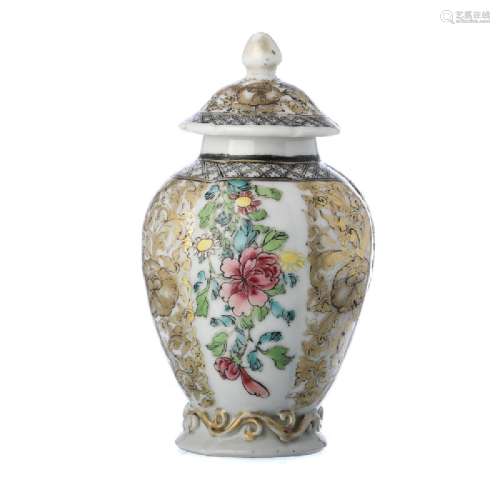 Chinese Porcelain floral Tea Caddy, Yongzheng