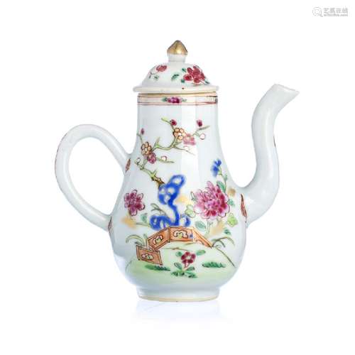 Chinese Porcelain milk jug, Qianlong