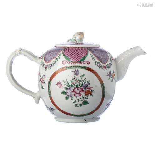 Chinese porcelain famille rose Teapot, Qianlong