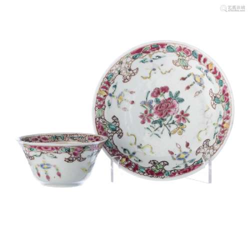Chinese porcelain peony Teacup and Saucer, Yongzheng