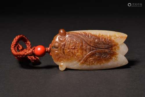 A RUSSET JADE CARVING OF CICADA , Qing Dynasty