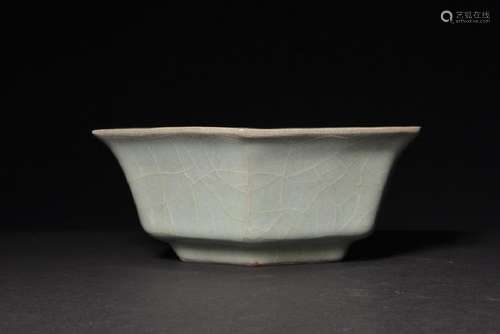 A RUYAO-GLAZED BOWL , Song Dynasty