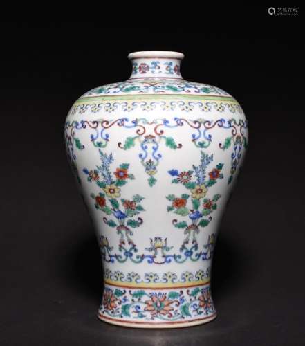 A DOUCAI MEIPING , Qing Dynasty