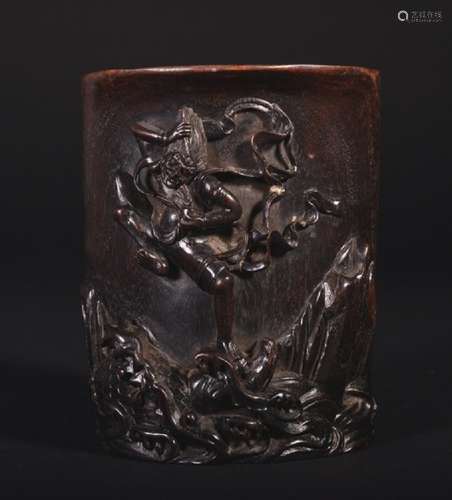 A CARVED ZITAN BRUSHPOT.BITONG , Qing Dynasty