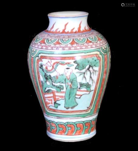 A WUCAI VASE , Qing Dynasty