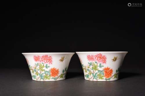 A PAIR OF FAMILLE-ROSE BOWLS , Qing Dynasty