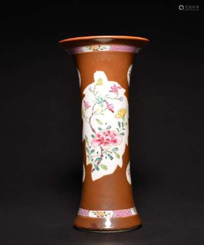 A FAMILLE-ROSE BEAKER VASE , Qing Dynasty