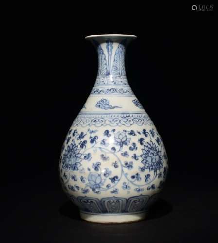 A BLUE AND WHITE YUHUCHUNPING , Ming Dynasty