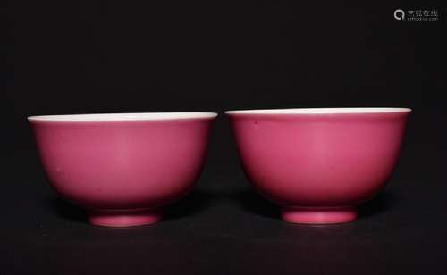 A PAIR OF RUBY-GLAZED BOWLS , Qing Dynasty