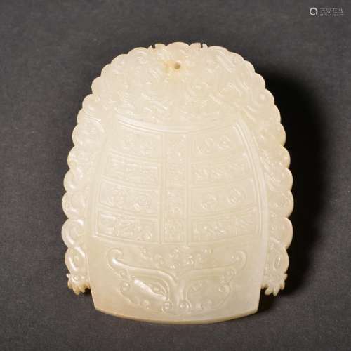 A FINE CARVED WHITE JADE BELL-SHAPED PENDANT , Qing
